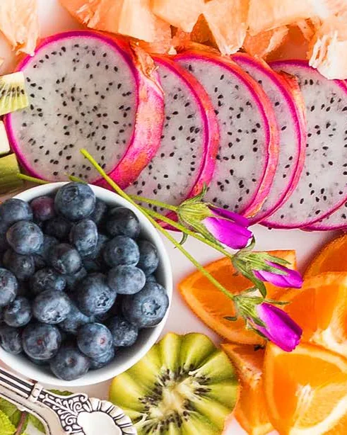 Dragon fruit, blueberries, kiwi and orange