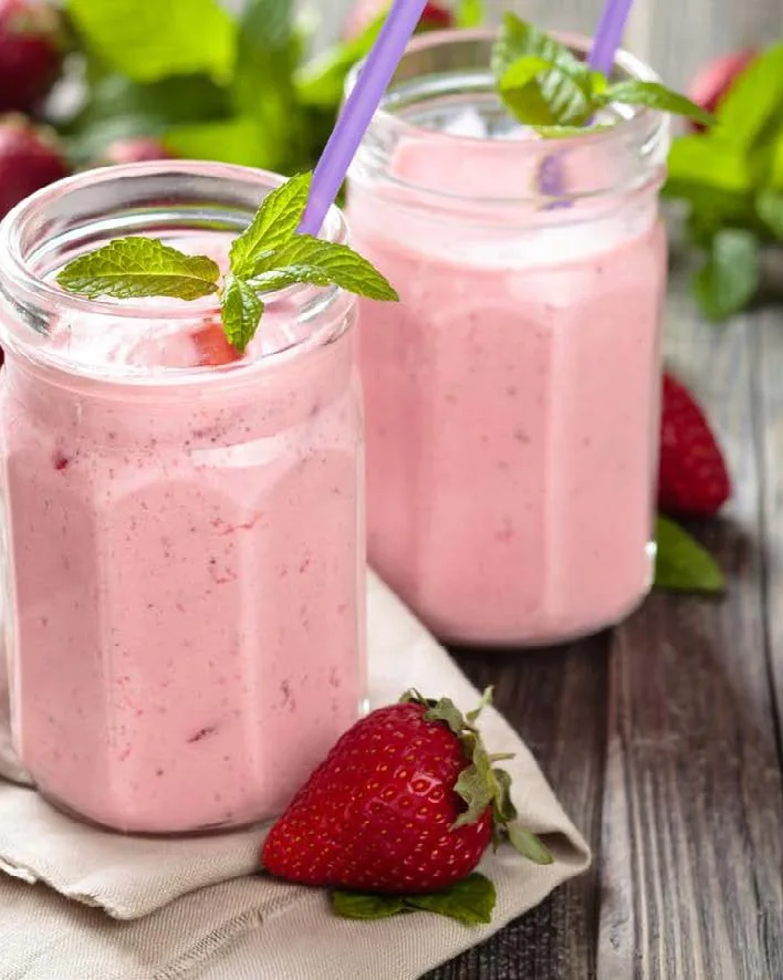 Strawberry smoothies